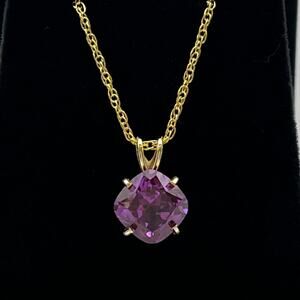 Gorgeous 14k Gold 5ct Cushion Cut Corundum Alexandrite Pendant Necklace